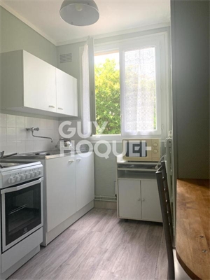 studio à la location -   60200  COMPIEGNE, surface 29 m2 location studio - UBI459165662